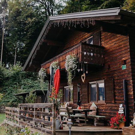 Knusperhaeuschen Villa Sattendorf Екстериор снимка